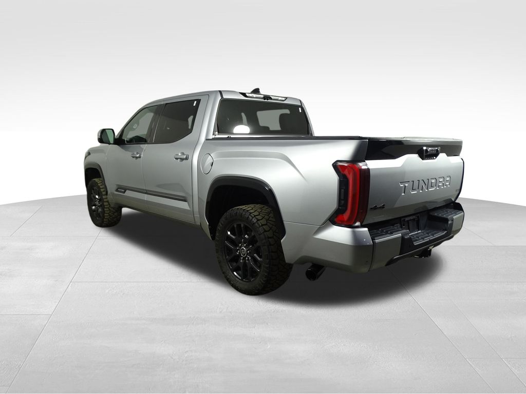 2023 Toyota Tundra Platinum photo 3