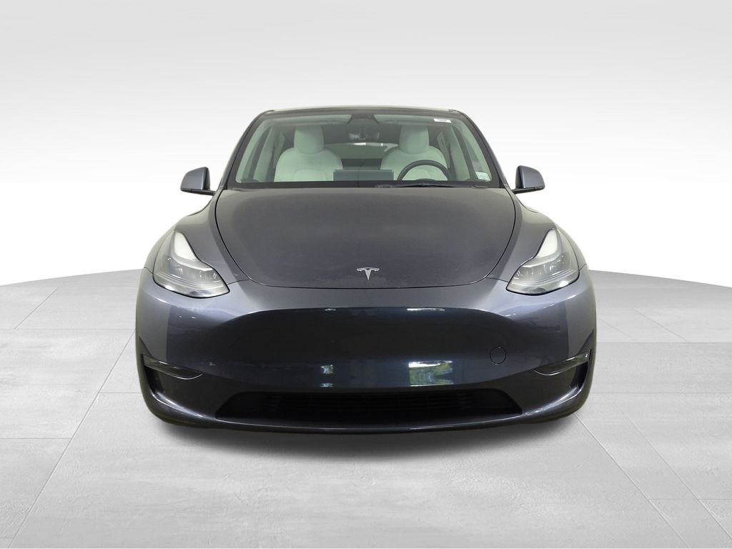 2023 Tesla Model Y Long Range photo 2