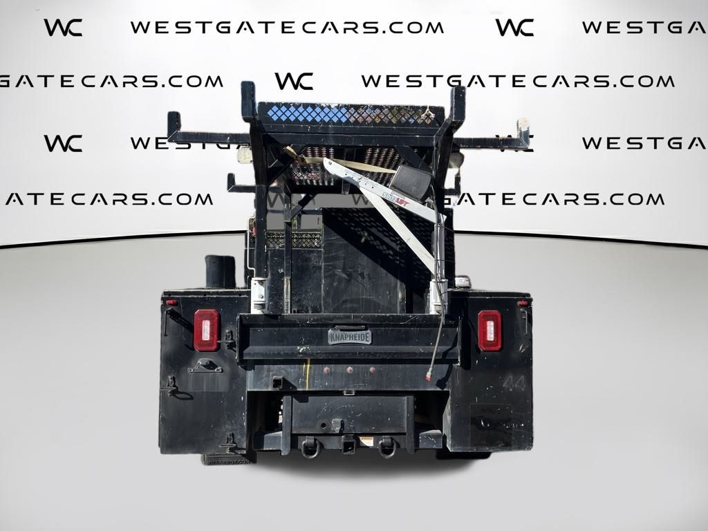 Used 2018 Ford F-550 Chassis XL Truck Crew Cab