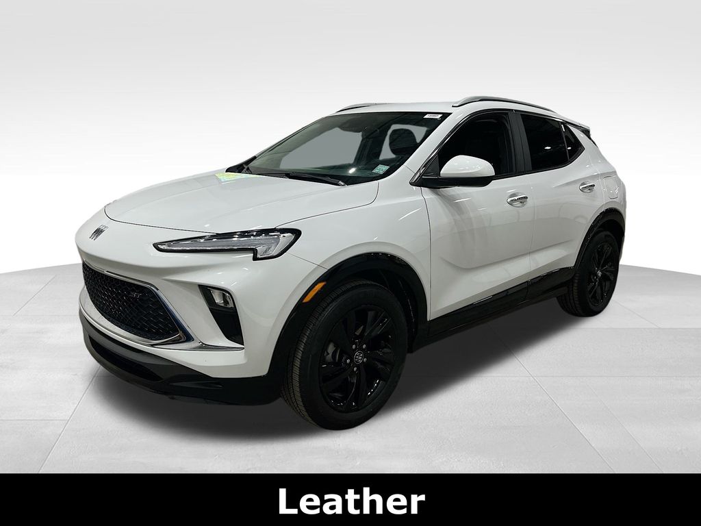 2024 Buick Encore GX Sport Touring photo 2