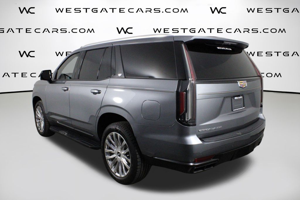 2021 Cadillac Escalade Premium Luxury photo 3