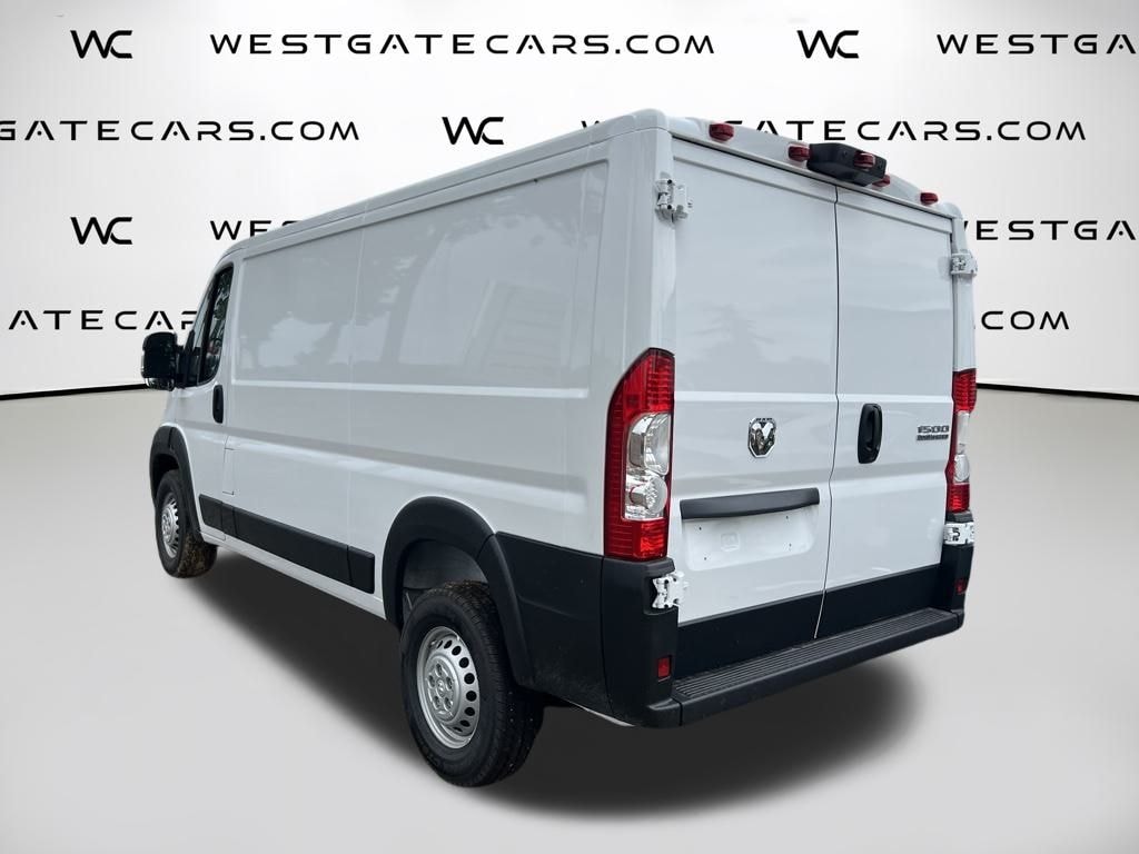 New 2025 Ram ProMaster PROMASTER 1500 TRADESMAN CARGO VAN LOW ROOF 136' W Cargo Van