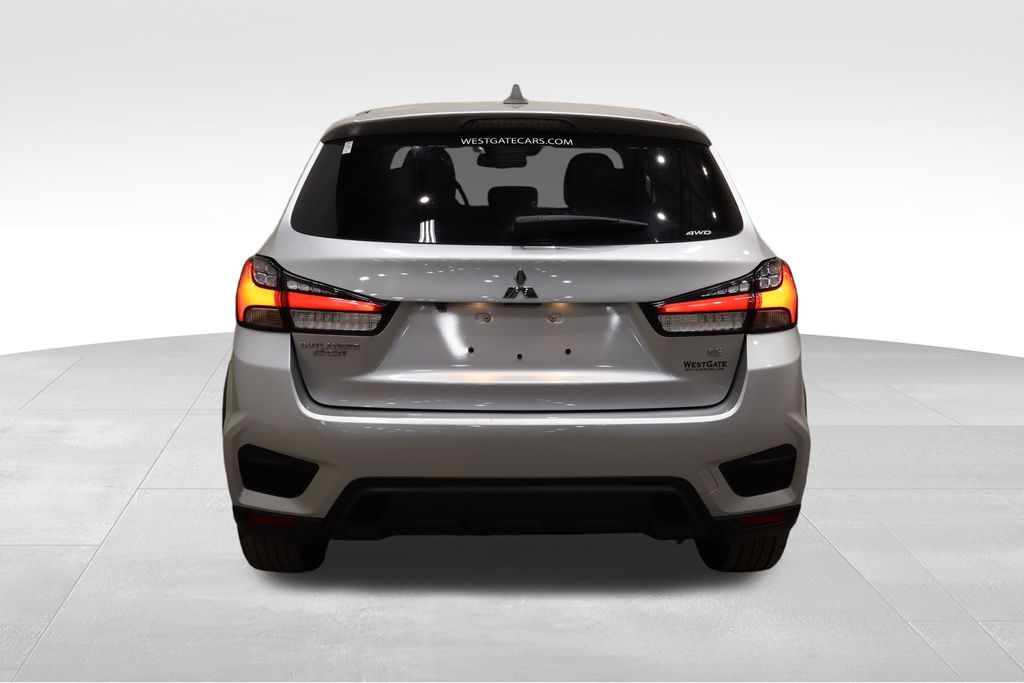 2024 Mitsubishi Outlander Sport ES photo 4