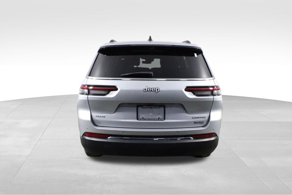 2024 Jeep Grand Cherokee Limited photo 2