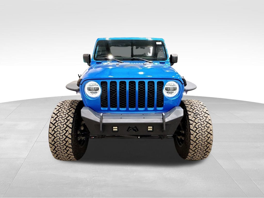 Used 2021 Jeep Gladiator Freedom Truck Crew Cab