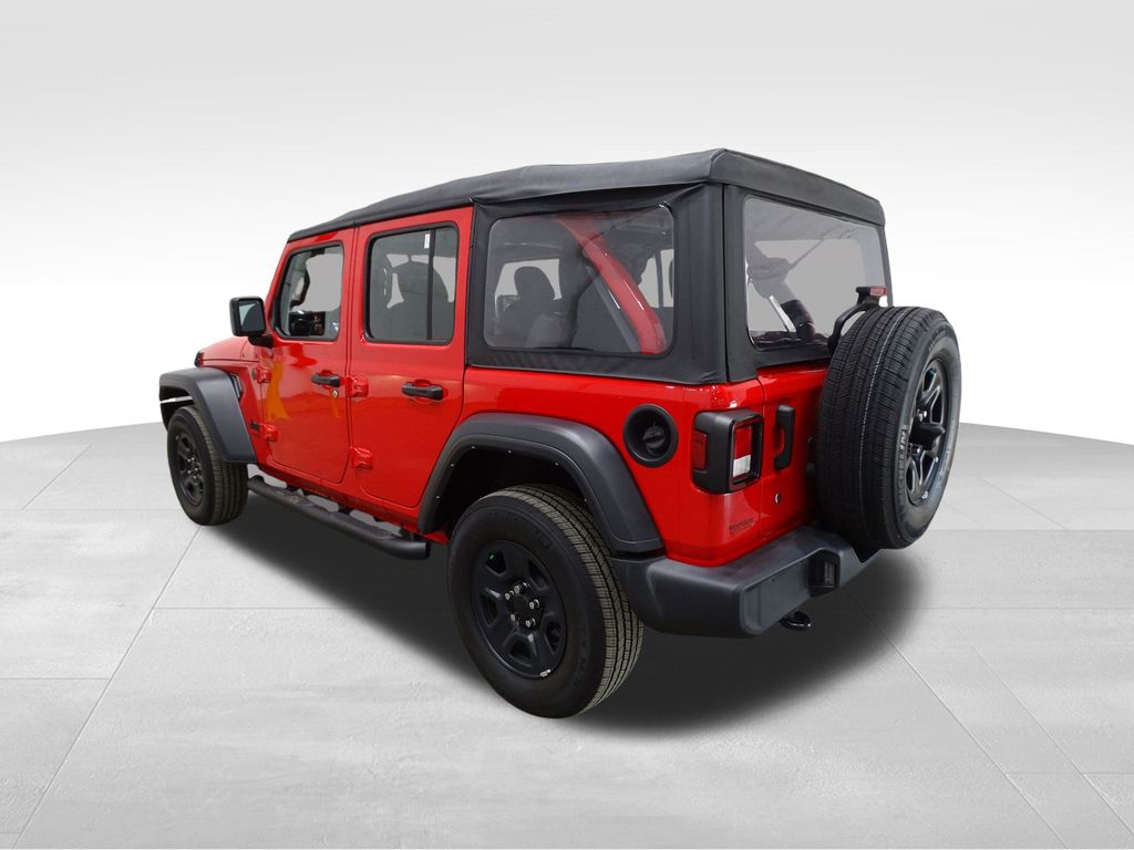 2022 Jeep Wrangler Unlimited Sport photo 3
