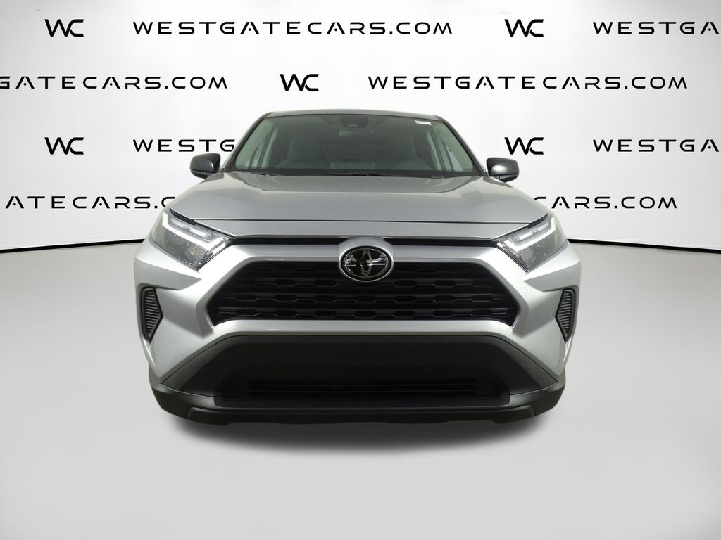 2024 Toyota RAV4 LE photo 2