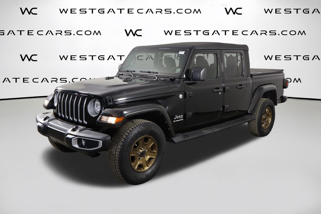 2022 Jeep Gladiator Overland's photo
