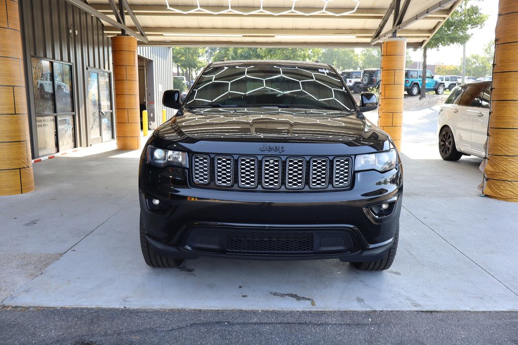 Used 2018 Jeep Grand Cherokee Altitude with VIN 1C4RJFAG0JC188554 for sale in Raleigh, NC