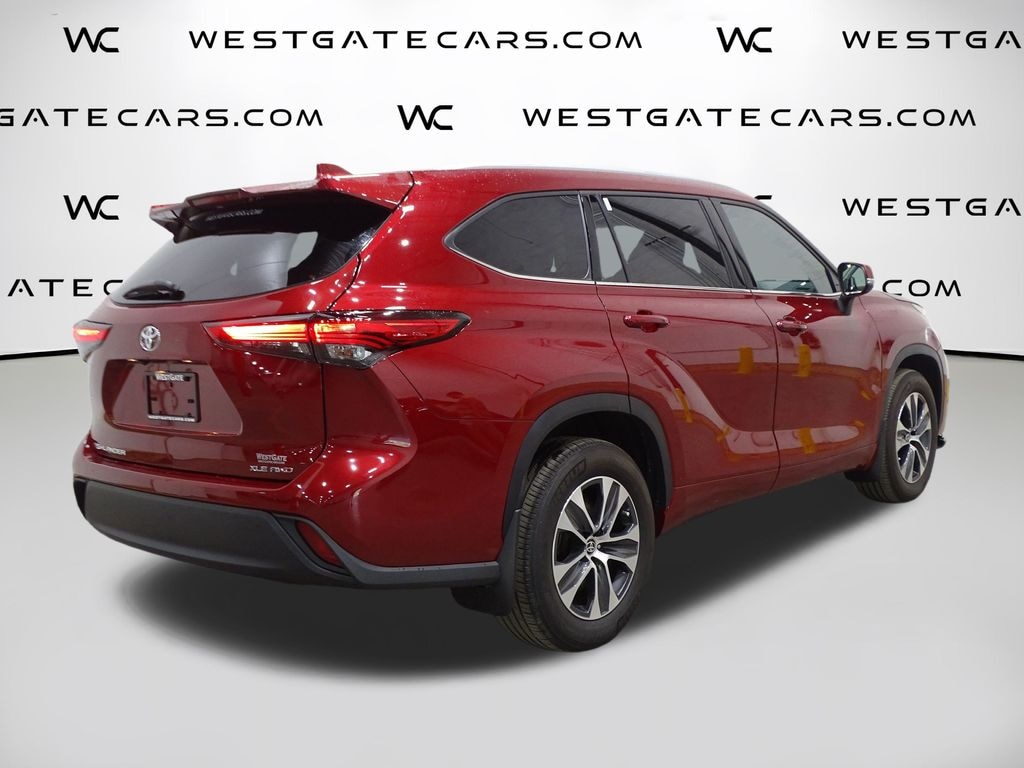 Used 2022 Toyota Highlander XLE SUV