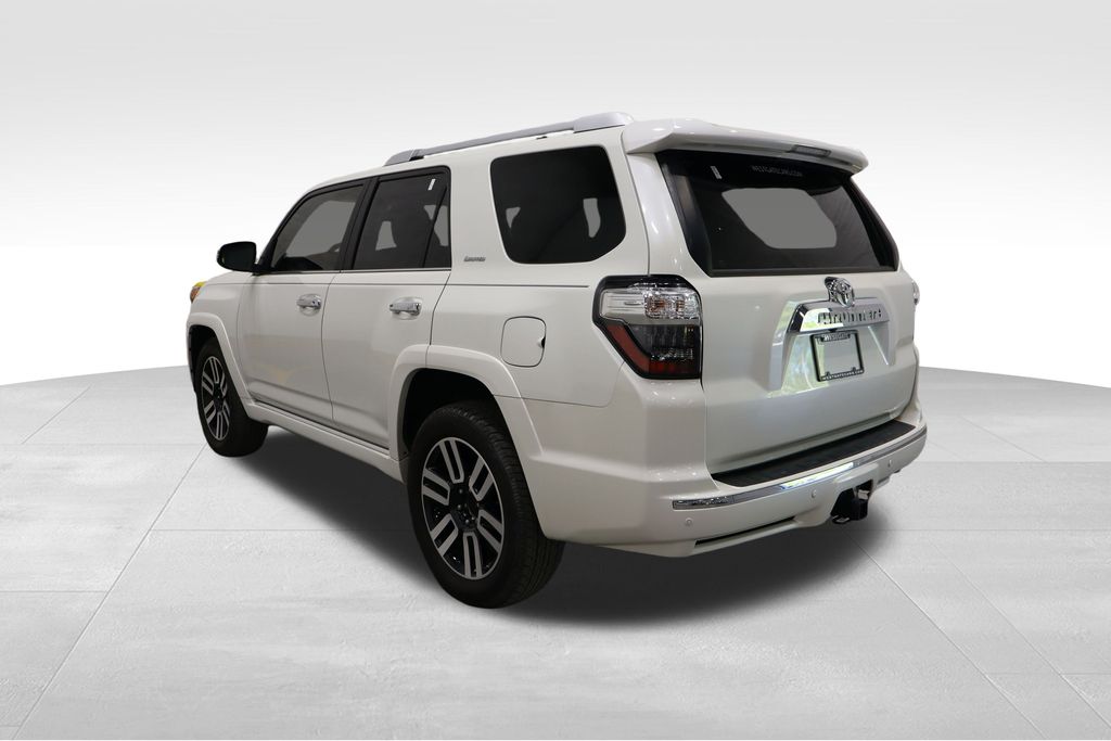 2023 Toyota 4Runner Limited photo 3