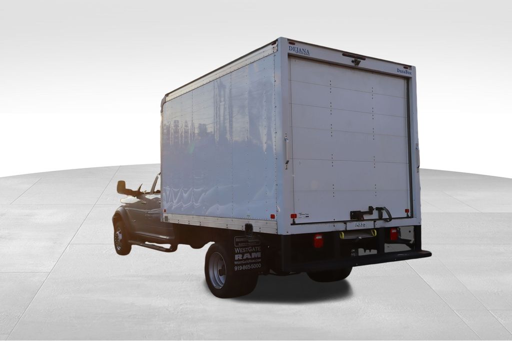 2020 Ram 4500 SLT photo 3