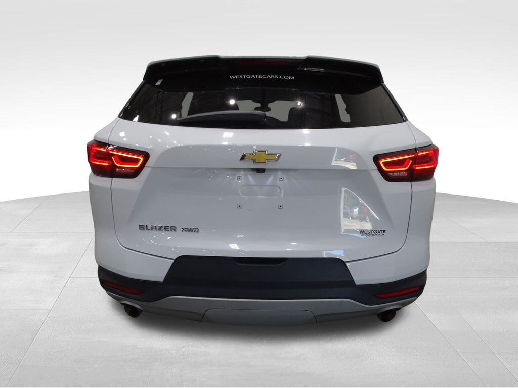 2023 Chevrolet Blazer 2LT photo 4