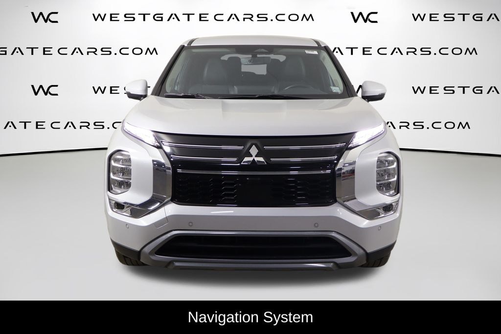 Used 2025 Mitsubishi Outlander SE SUV