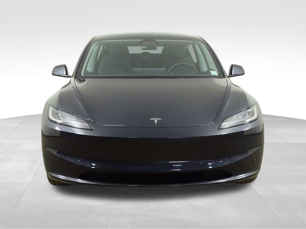 2025 Tesla Model 3 Long Range photo 2