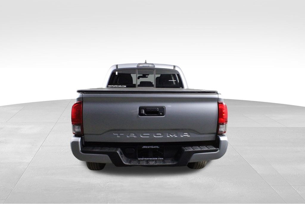 2019 Toyota Tacoma Double Cab photo 4