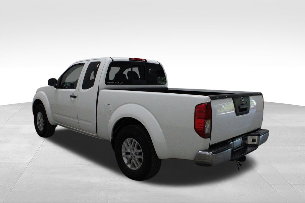 2018 Nissan Frontier SV photo 3
