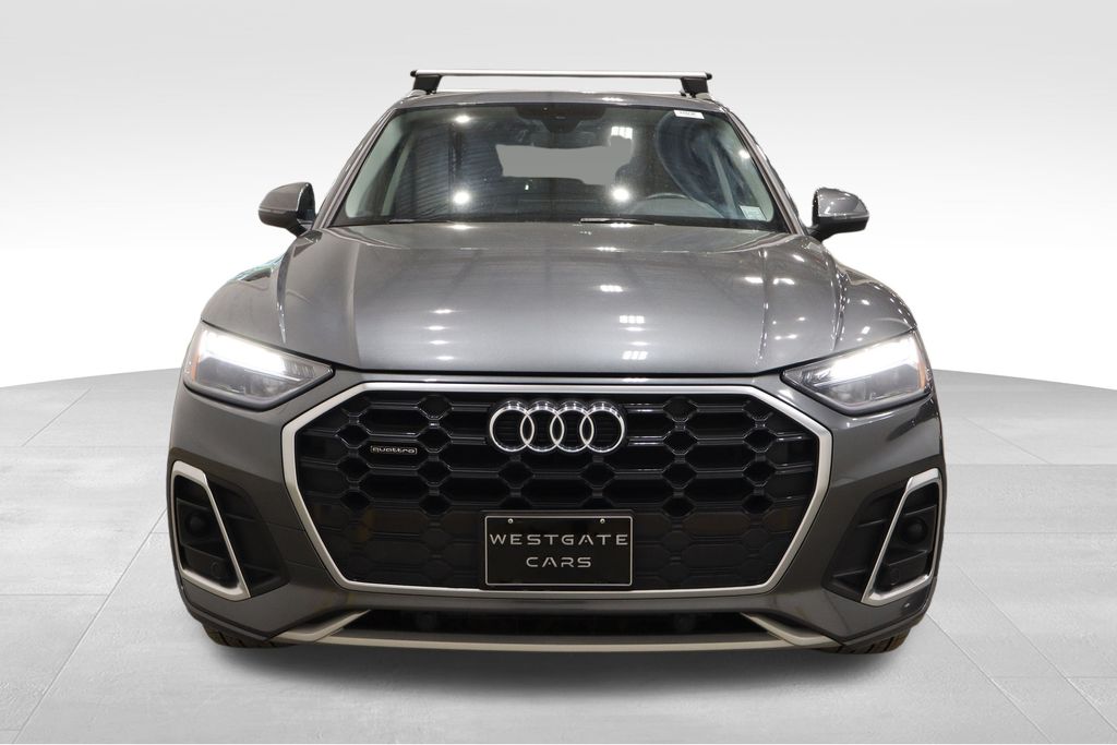 2022 Audi Q5 45 S line Premium photo 2