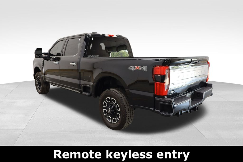 2023 Ford F-250 Platinum photo 3