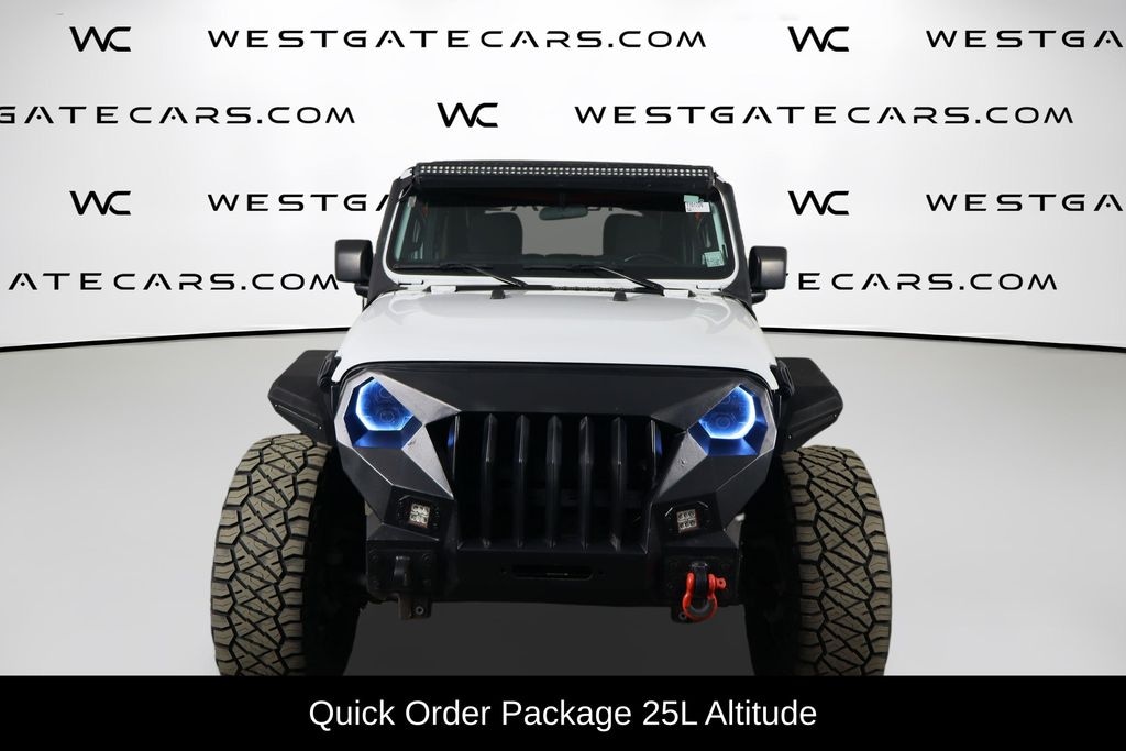 Used 2022 Jeep Wrangler Unlimited Sport Altitude SUV