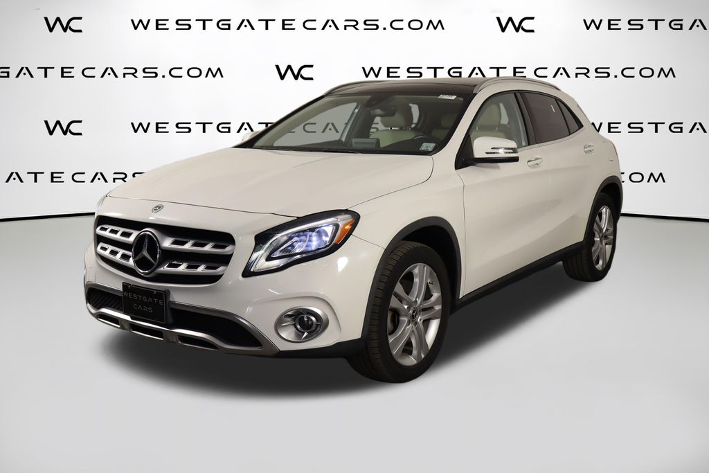 2020 Mercedes-Benz GLA GLA250 4MATIC's photo