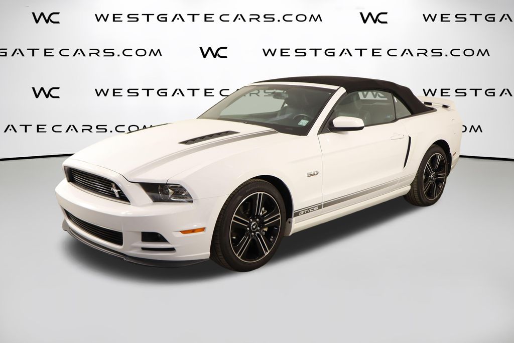 2014 Ford Mustang GT Premium's photo