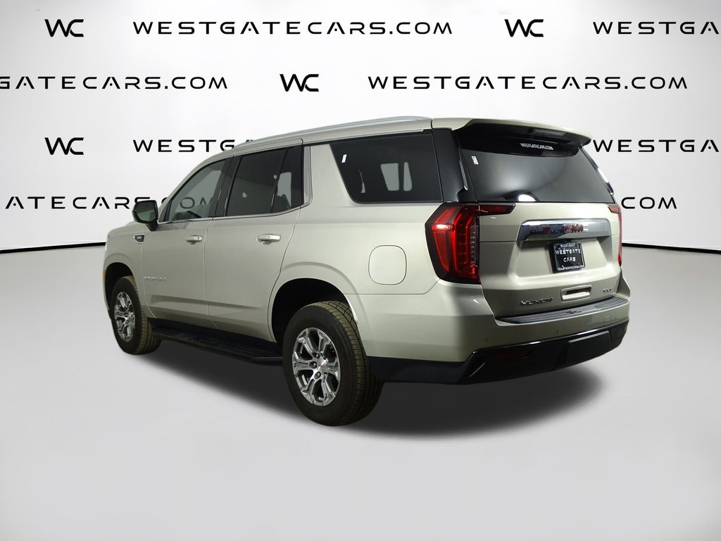 2023 Gmc Yukon SLE photo 2
