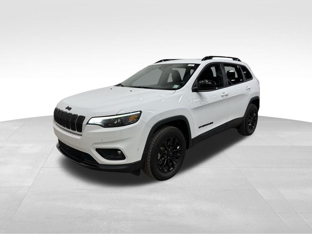 2023 Jeep Cherokee Altitude photo 3