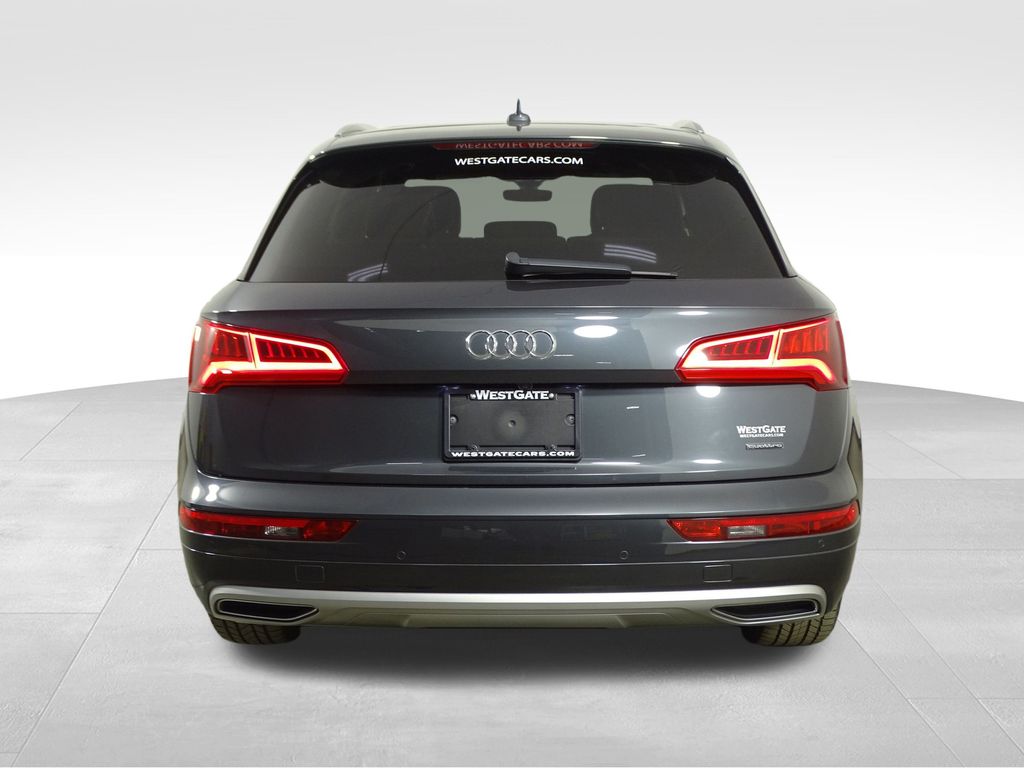 2018 Audi Q5 Premium Plus photo 4
