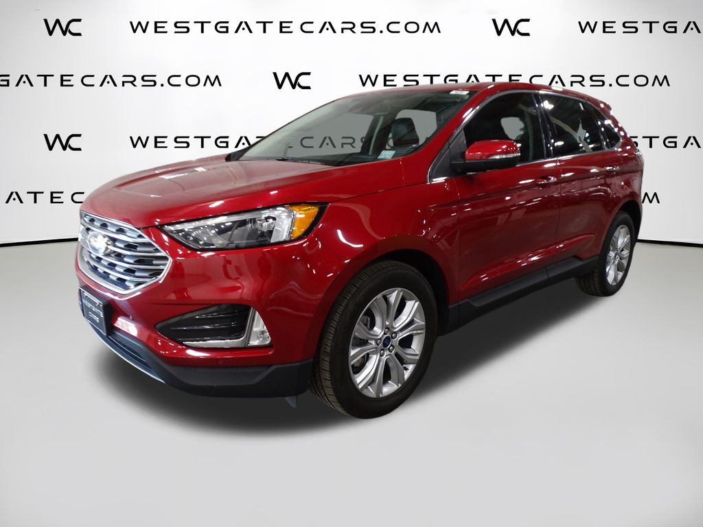 2022 Ford Edge Titanium's photo