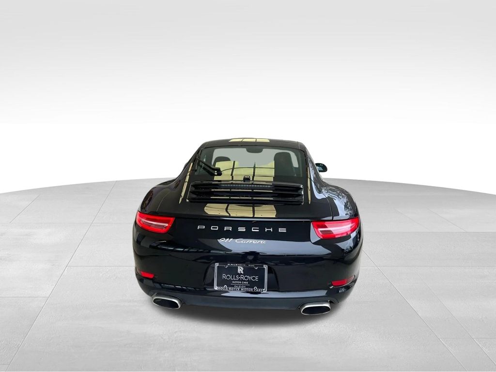2012 Porsche 911 Coupe photo 4
