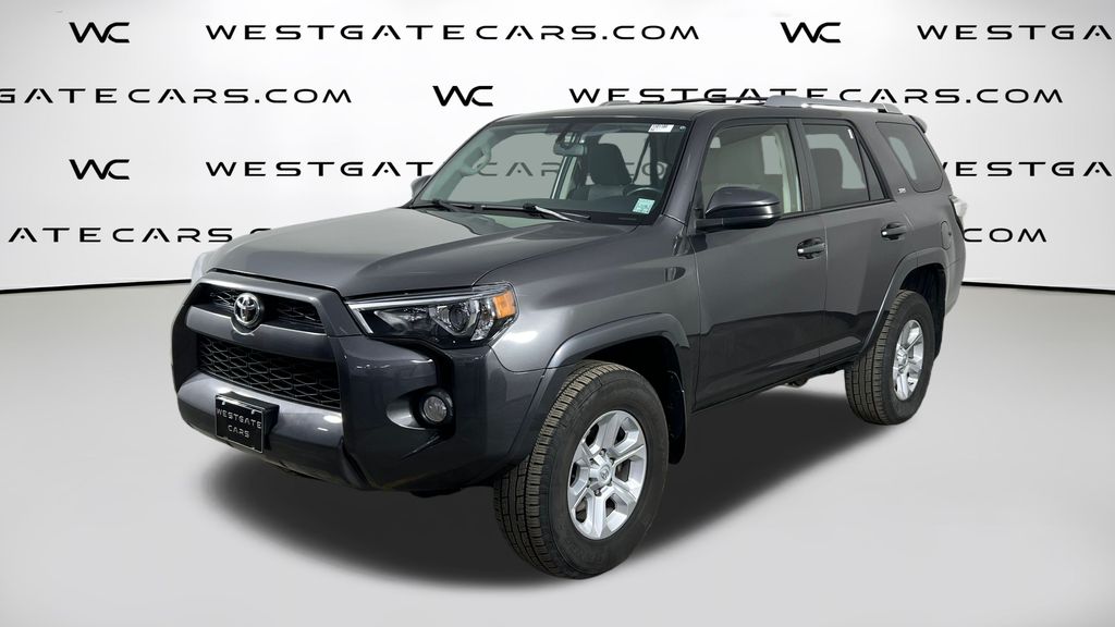 2014 Toyota 4Runner SR5's photo
