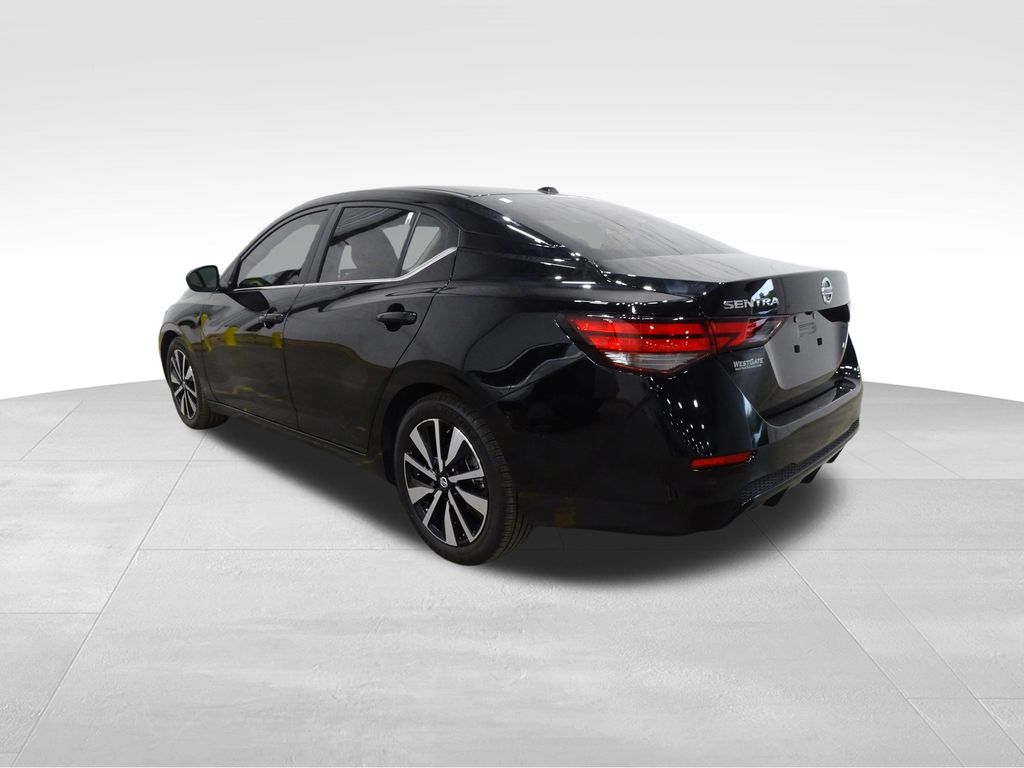 2023 Nissan Sentra SV photo 3