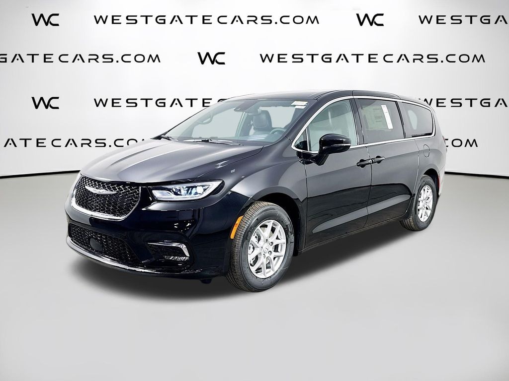 New 2026 Chrysler Pacifica SELECT Passenger Van
