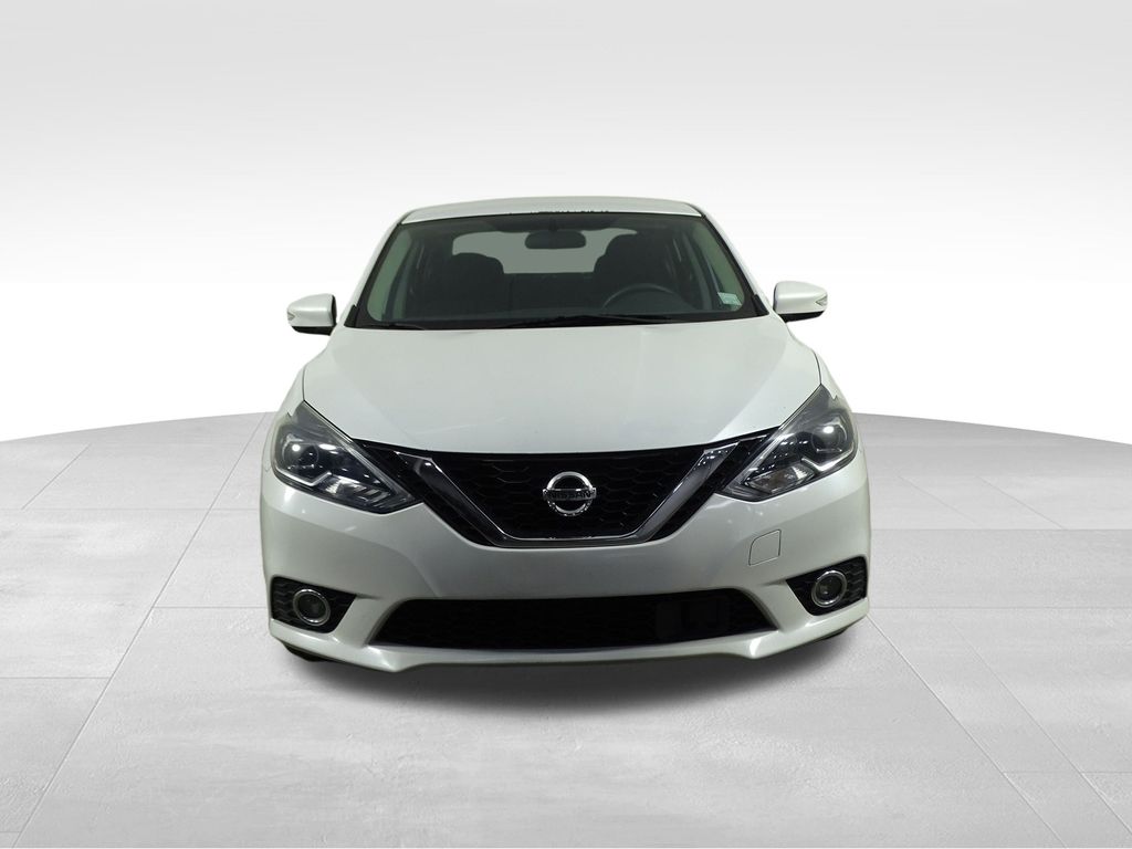 2018 Nissan Sentra SR photo 2
