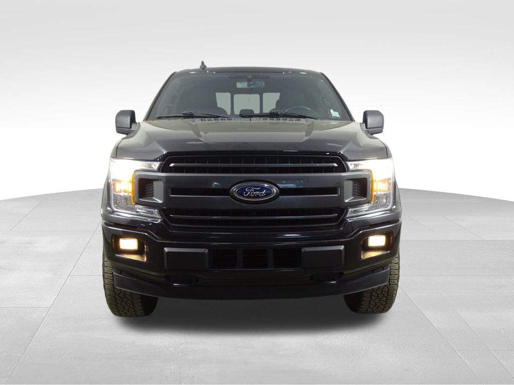 2019 Ford F-150 XLT photo 2