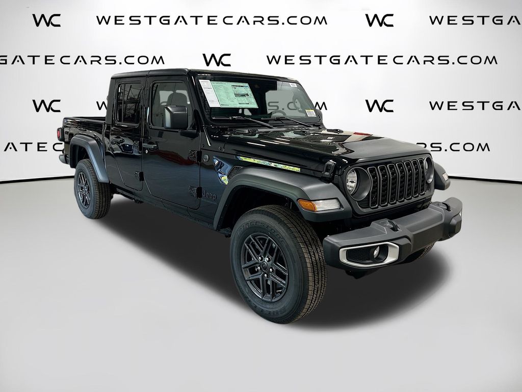 2025 Jeep Gladiator Sport S's photo