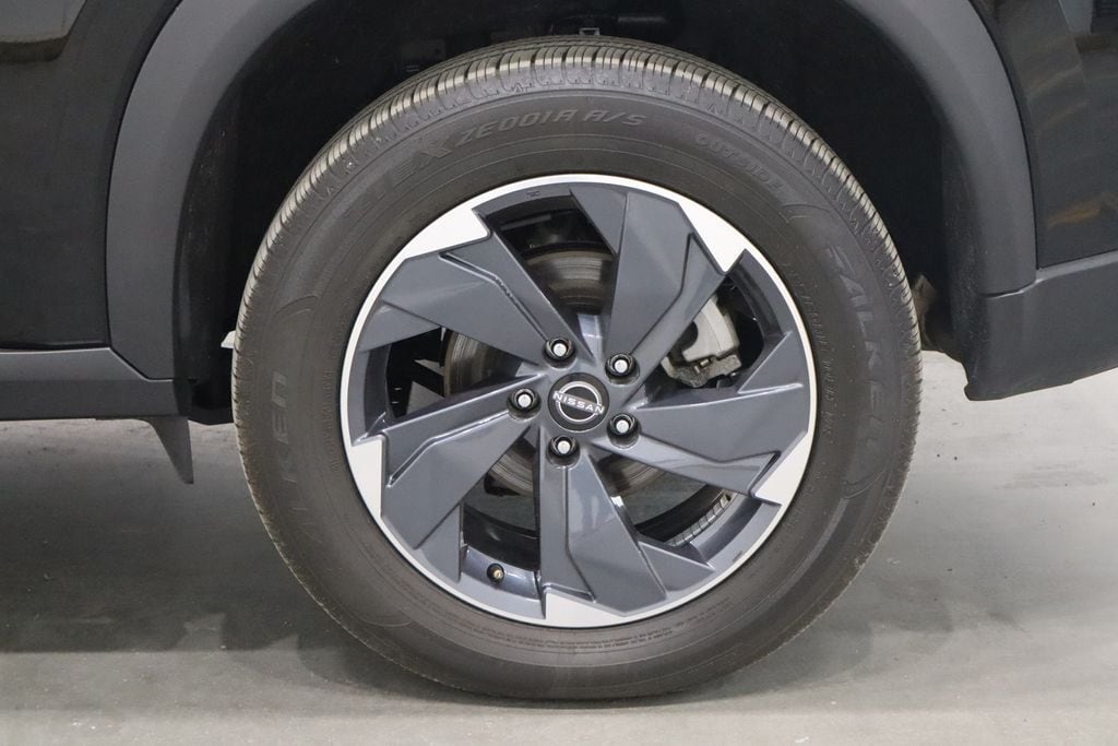 2024 Nissan Rogue SV - Photo 41
