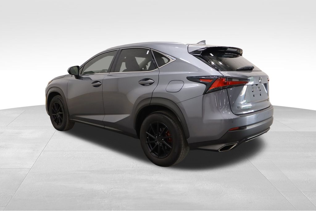 2021 Lexus NX 300 photo 3