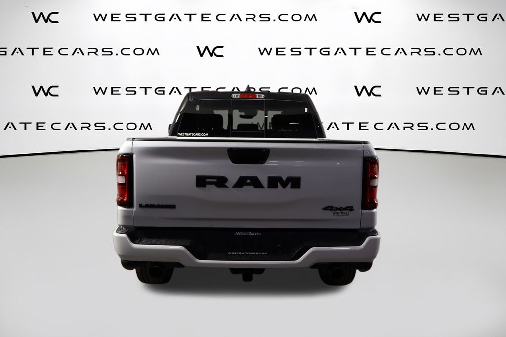 New 2026 Ram 1500 LARAMIE CREW CAB 4X4 5'7 BOX Pickup