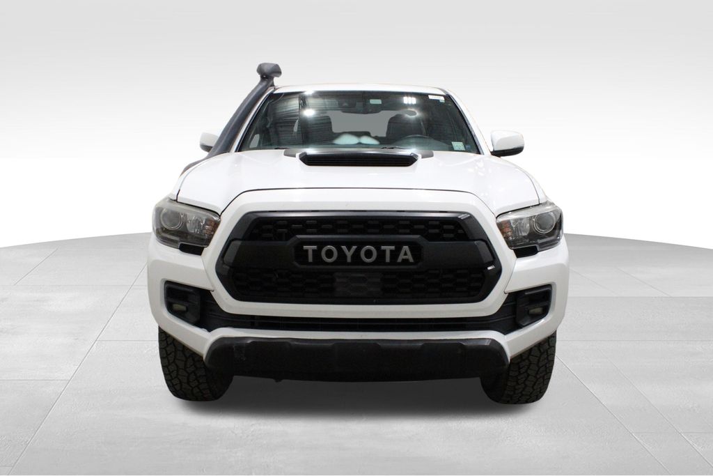 2019 Toyota Tacoma TRD Pro Double Cab photo 2