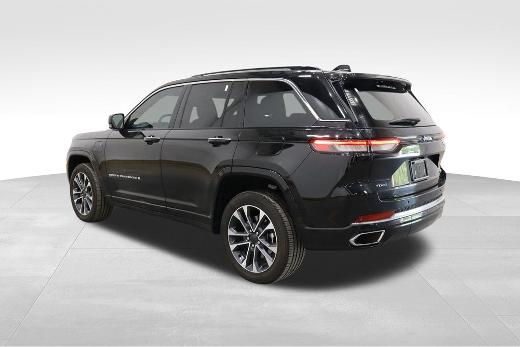 2023 Jeep Grand Cherokee Overland 4xe photo 3