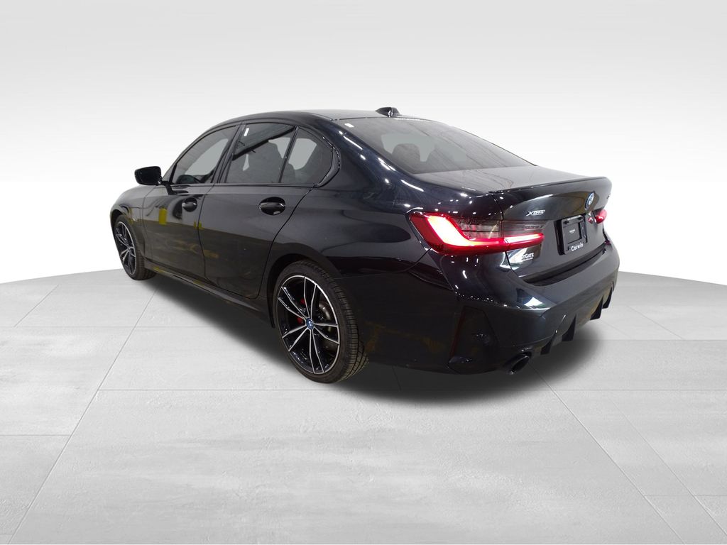 2023 Bmw 330e xDrive photo 3