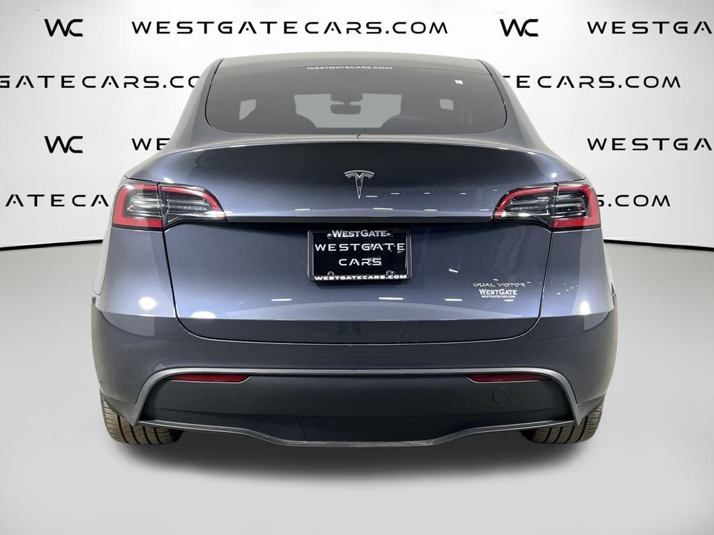 2023 Tesla Model Y Long Range photo 2