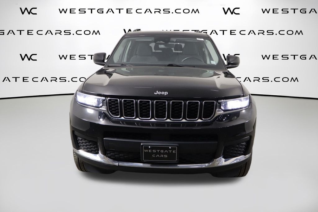 Used 2022 Jeep New Grand Cherokee Laredo SUV