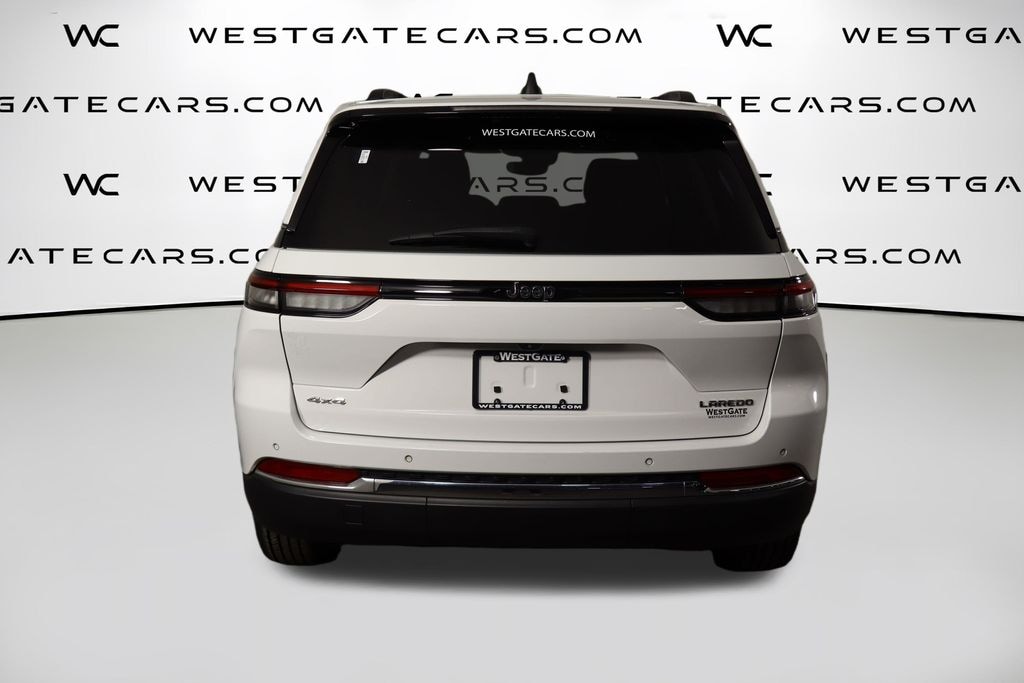 Used 2023 Jeep Grand Cherokee Laredo SUV