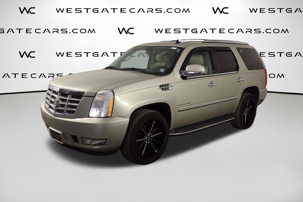 2013 Cadillac Escalade AWD Luxury's photo
