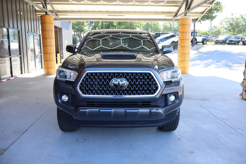 Used 2018 Toyota Tacoma TRD Sport with VIN 5TFCZ5AN3JX155855 for sale in Raleigh, NC