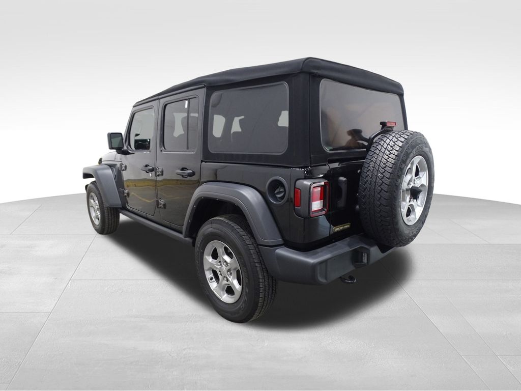 2021 Jeep Wrangler Unlimited Freedom photo 3