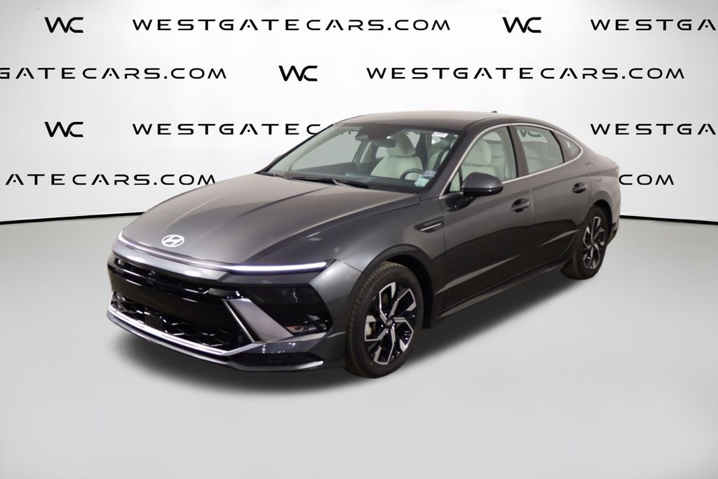 Used 2025 Hyundai Sonata SEL Sedan